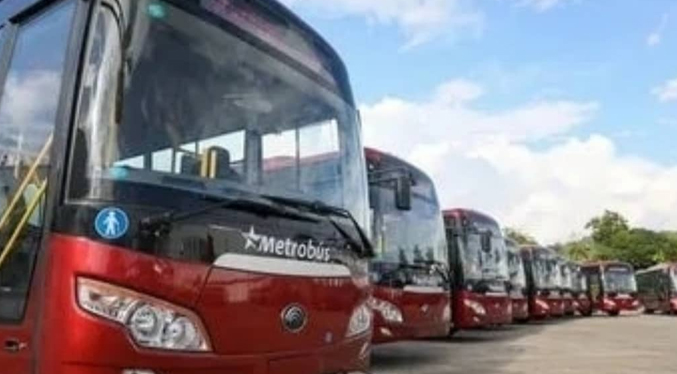 Gobernación de Zulia recibe 10 autobuses Youtong
