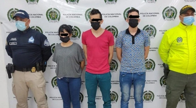 Rescatan a cinco menores venezolanas obligadas a hacer “sexcam” en Colombia