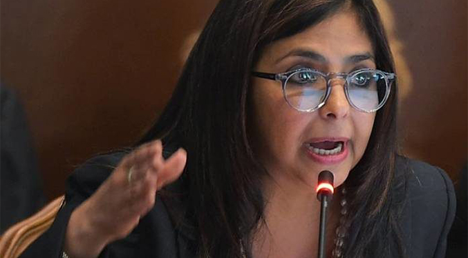 Delcy Rodríguez reclama a la OMS el envío de las vacunas del mecanismo Covax