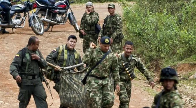 Al menos 10 disidentes de las Farc mueren en un bombardeo en Colombia