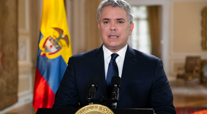 Iván Duque dice que es «deber moral» denunciar a Nicolás Maduro