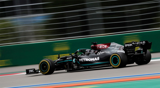 Lewis Hamilton se llevó el GP de Rusia