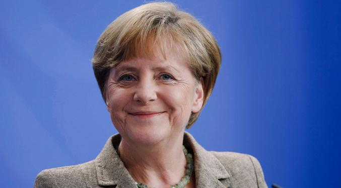 Merkel es galardonada con el Premio Europeo Carlos V