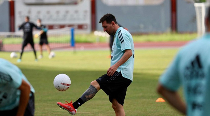 Periodista Hernán Feler asegura que Messi será titular frente a la Vinotinto