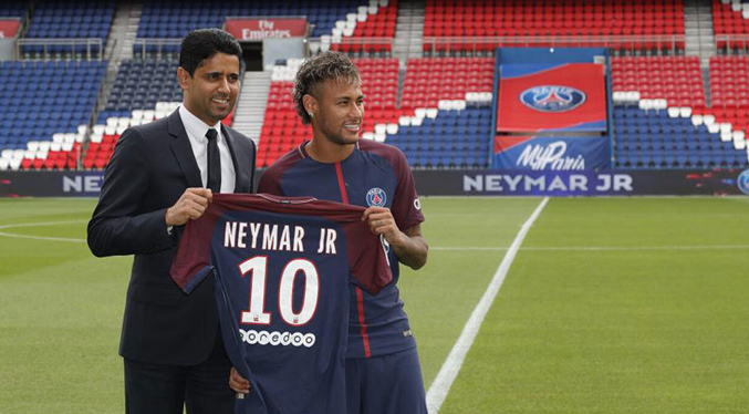 Revelan que Neymar costó casi 500 millones de euros al PSG