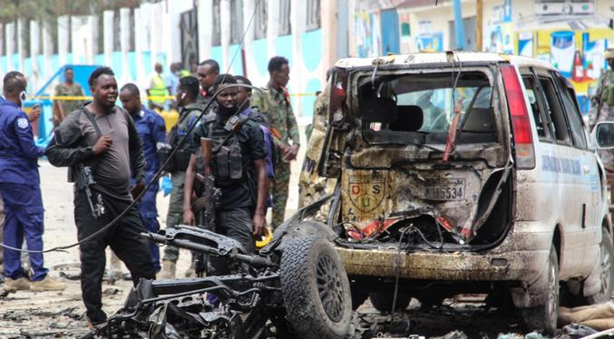 Somalia: ocho muertes tras ataque suicida en coche bomba