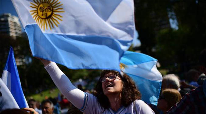 Argentina celebra primarias en pandemia