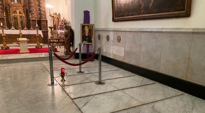 Restos del cardenal Jorge Urosa reposan en el Panteón Arzobispal de Caracas