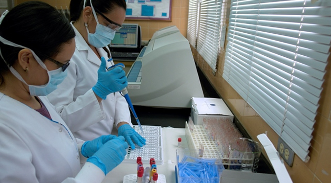 Monitor Salud detecta escasez de bioanalistas en laboratorios públicos