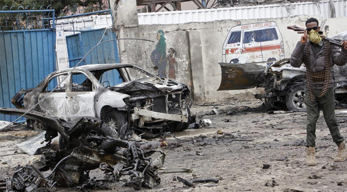 Estalla coche bomba fuera del palacio presidencial somalí