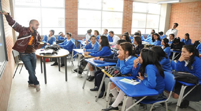 Más de 54 mil menores de edad venezolanos están estudiando en colegios de Bogotá