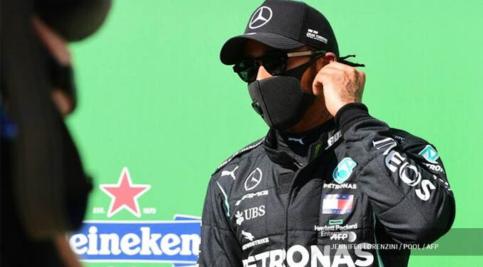 Hamilton: “Verstappen sabía lo que iba a pasar”