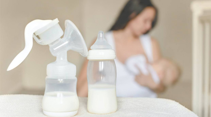 Leche materna de madres vacunadas contra COVID-19 contiene anticuerpos: estudio