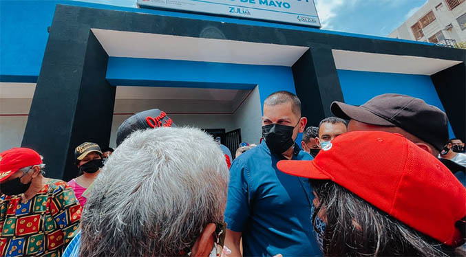 Gobernador Prieto entrega rehabilitada la clínica popular Primero de Mayo en Maracaibo