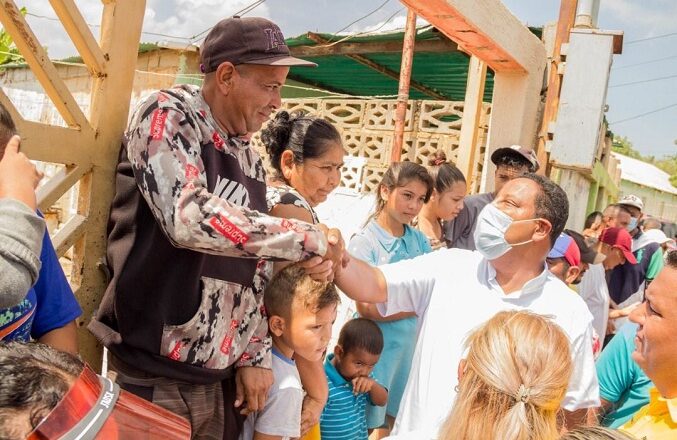 Rafael Ramírez Colina inicia cruzada por Maracaibo y recorrerá 400 barrios en 50 días