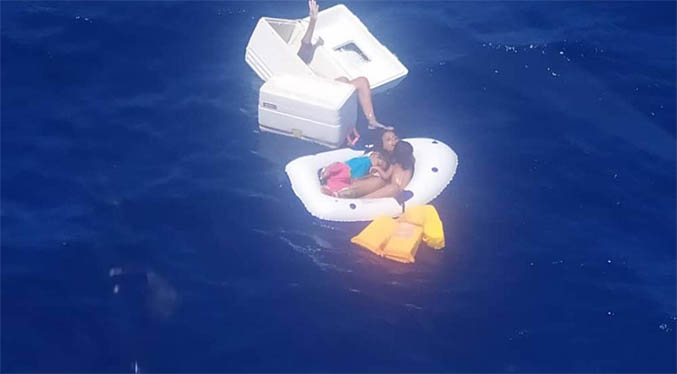 Rescatan a cuatro de las ocho personas que viajaban a bordo de lancha en Higuerote