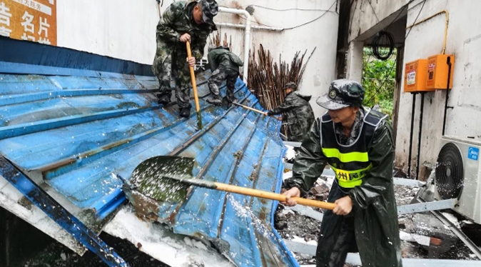 Al menos tres fallecidos por un terremoto en la provincia Sichuan en China