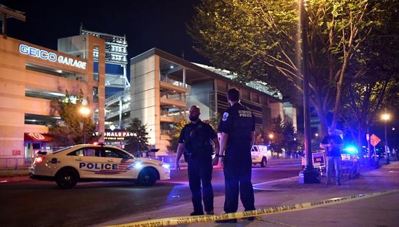 Al menos tres muertos y tres heridos tras tiroteo afuera de un bar en EEUU
