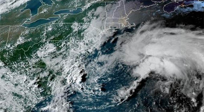 Tormenta Odette se forma frente a la costa atlántica de EEUU