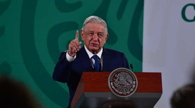 López Obrador promete renunciar si pierde consulta revocatoria