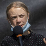Acusan a Greta Thunberg de desobediencia por sentadas ante Parlamento sueco