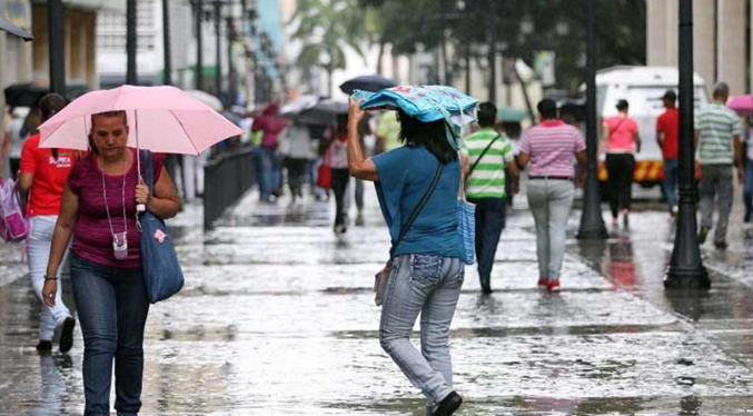 Prevén lluvias y descargas eléctricas en varios estados de Venezuela