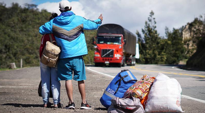 Migrantes colombianos y venezolanos buscan un lugar definitivo para vivir en el Caribe