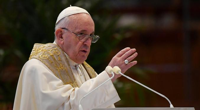El Papa pide escuchar a los jóvenes sobre los desafíos que enfrenta la humanidad
