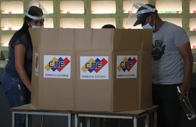 Participantes del simulacro en Maracaibo señalan que votar es «rápido y cómodo» (Fotos)