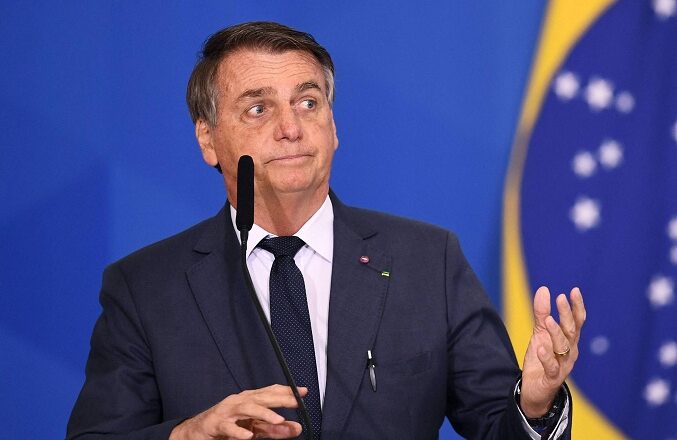 Comisión del Senado de Brasil acusará a Bolsonaro de múltiples delitos contra la salud