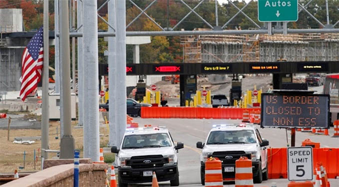 EEUU abrirá sus fronteras terrestres con México y Canadá en noviembre