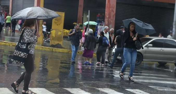 Inameh alerta lluvias con descargas eléctricas en varios estados del país este 18-O