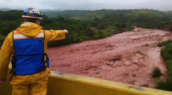 Hallan cadáver de un hombre a orillas del río Táchira