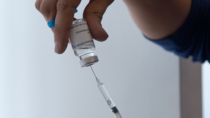 Estudio determina que combinación de vacunas contra la COVID-19 es efectiva