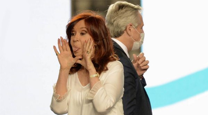 Tribunal de Argentina sobreseyó la acusación contra Cristina Fernández por lavado de activos
