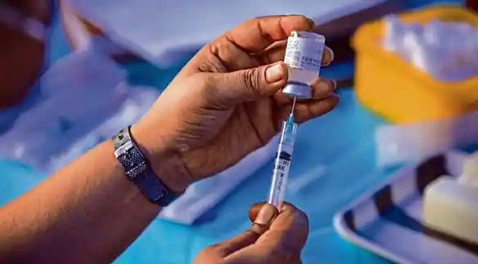 OMS aprueba el uso de emergencia de la vacuna india contra el COVID-19