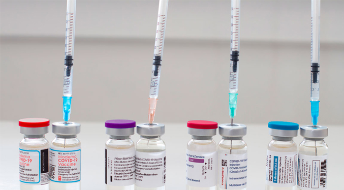 Estudian si las vacunas anticovid son efectivas ante la nueva variante Ómicron