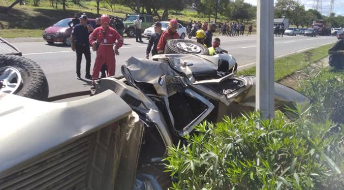 Dos muertos en accidente en la autopista a Morón – Puerto Cabello