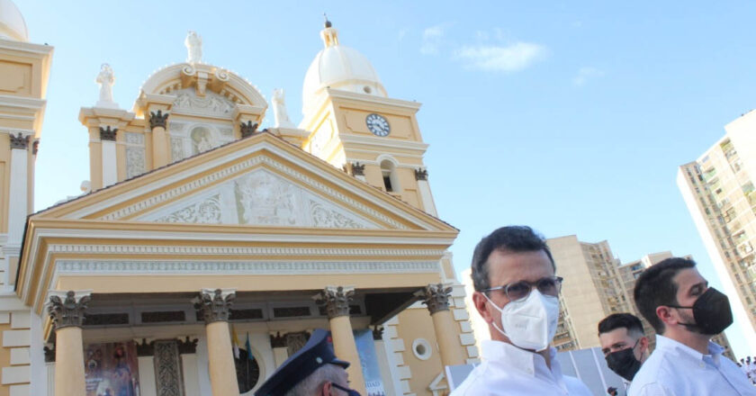 Capriles desde la Basílica: “Le digo al pueblo zuliano que se exprese”