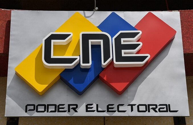 CNE presenta la Sala de Monitoreo de Medios para evaluar la campaña
