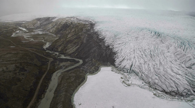 El deshielo de una década en Groenlandia aumenta un centímetro el nivel del mar