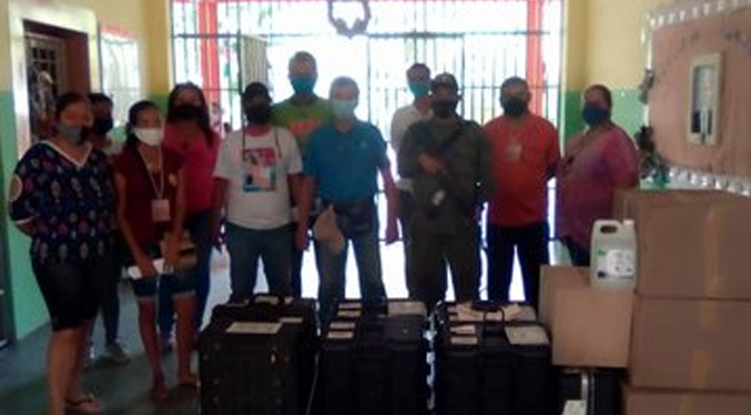 CNE: Más de 30 mil máquinas de votación están en los centros electorales para este 21-N