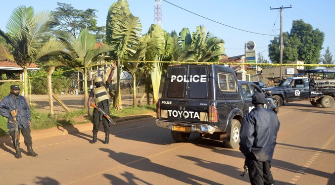 Dos explosiones en Uganda dejan 24 heridos