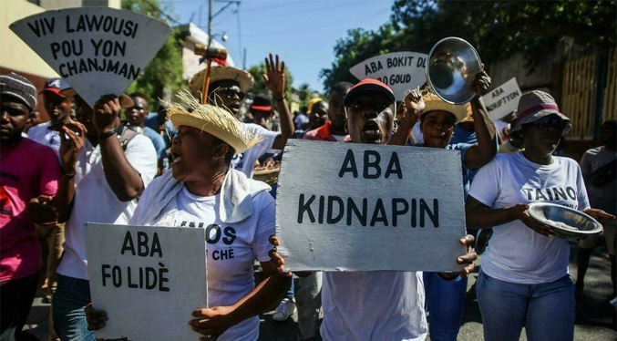 Liberados dos de 17 rehenes norteamericanos en Haití