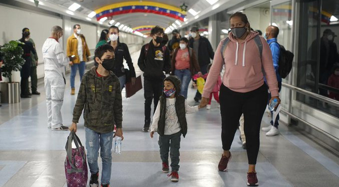 Retornan desde Perú 250 venezolanos en el Plan Vuelta a la Patria