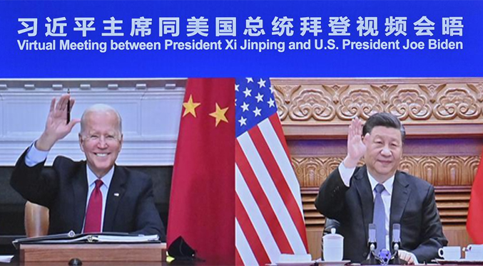China satisfecha tras reunión virtual entre Biden y Xi