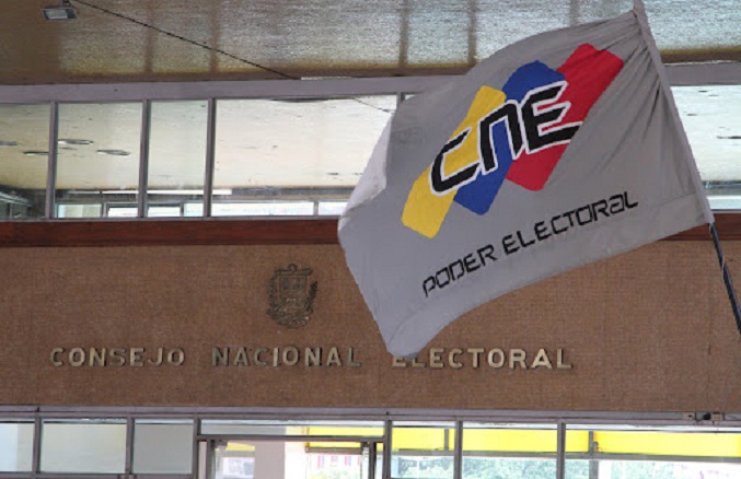 CNE cambia de centro de votación a Arreaza y a Fermín a Barinas