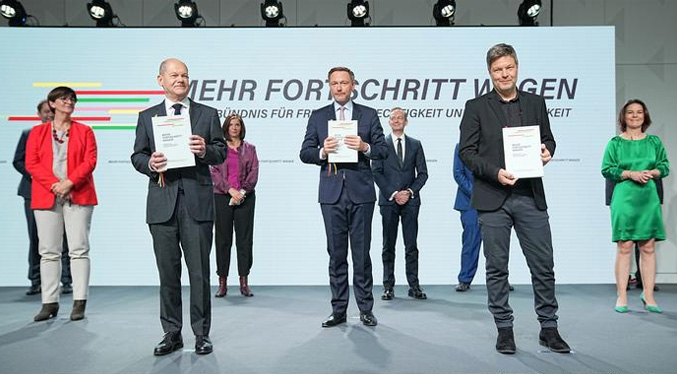 Alemania: Partidos oficializan coalición que reemplazará al gobierno de Merkel