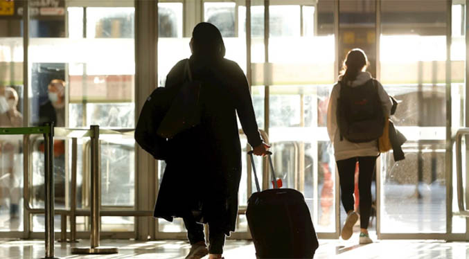EEUU recomienda no viajar a España por «alto riesgo» de contagio