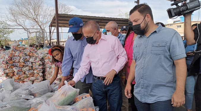 Gobernación junto a la alcaldía de San Francisco benefician dos mil 500 familias con ventas de alimentos